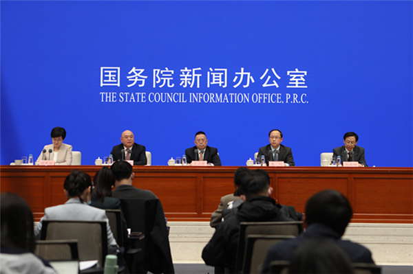 国新办举行2021年农业农村经济运行情况新闻发布会